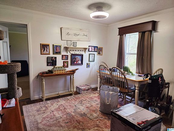 2nd image of 10785 Macks Rd