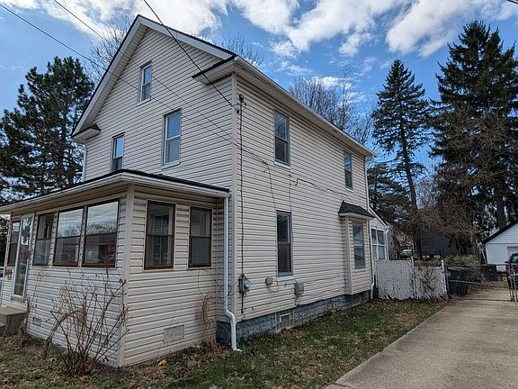 5th image of 914 Pitkin Ave