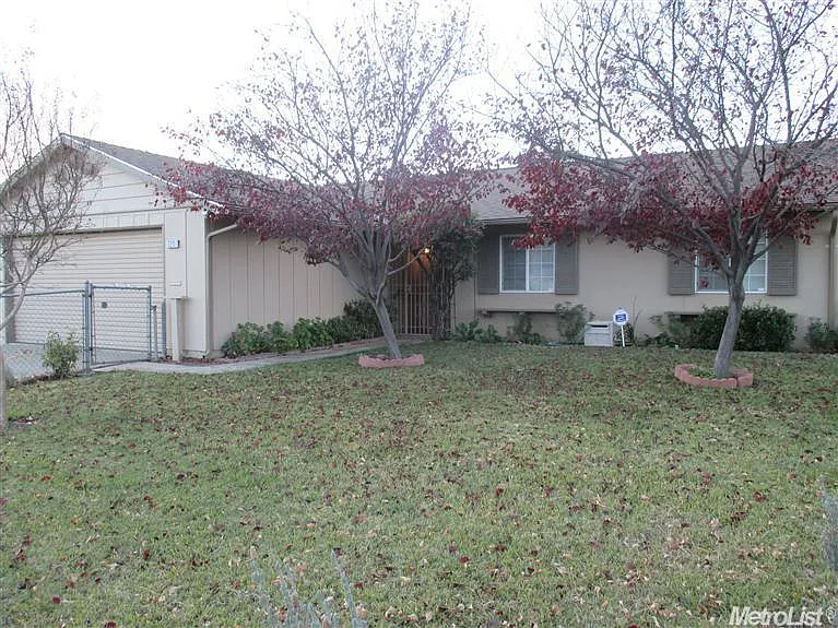 7211 Thomas Dr photo 1