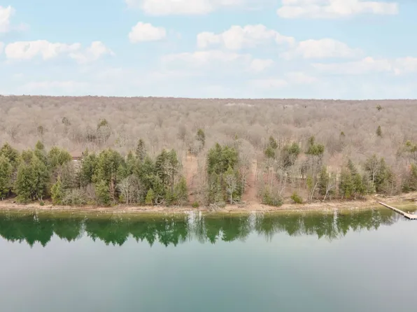 Tbd University Dr, Iron River, MI 49935