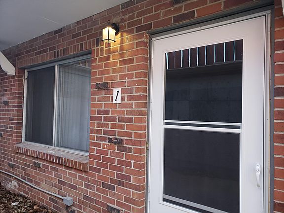 4th image of 1608 Thomas Dr #1