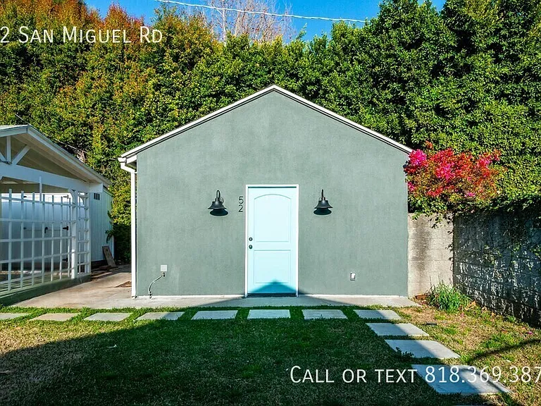 52 San Miguel Rd — Photo 2