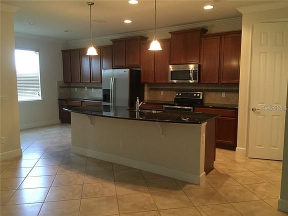 4th image of 11786 Aurelio Ln