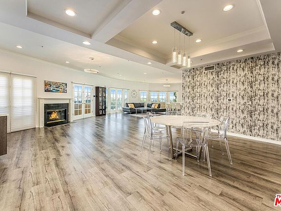 4th image of 1278 S Camden Dr APT 202