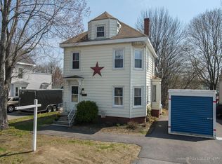 24 Chestnut St, Westbrook, ME 04092