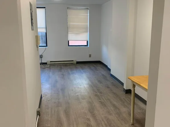 81 Mott Street image 1 of 10