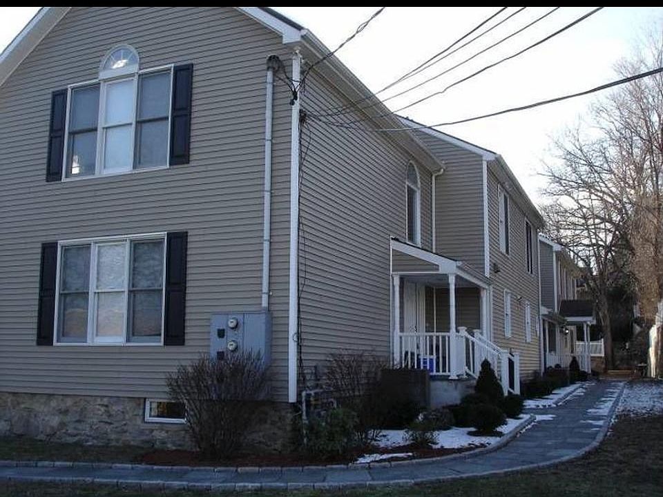 15 Chatfield St 1, Stamford, CT 06907 Zillow