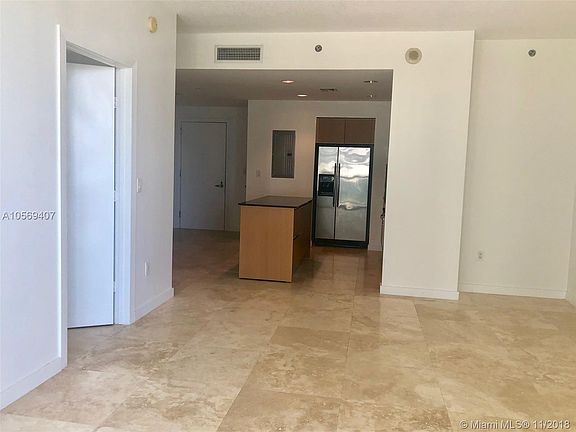 3rd image of 1050 Brickell Ave #T