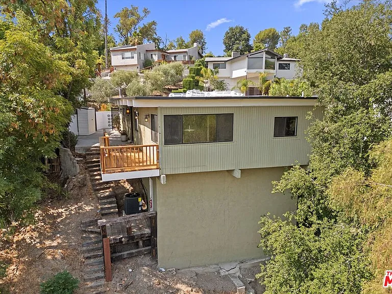 4950 Marmol Dr — Photo 35