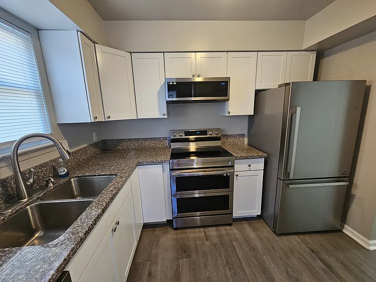 477 Hill Meadow Dr — Photo 10