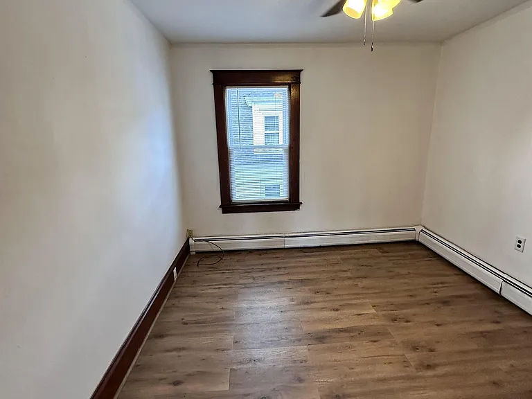 40 North Ave #D — Photo 2