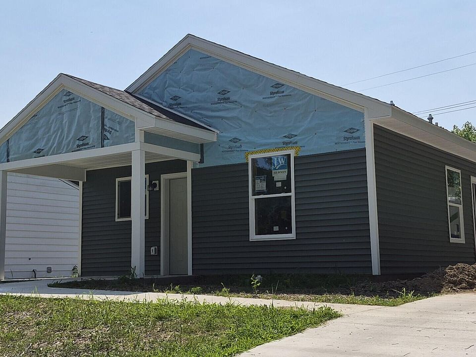 2nd image of 1231 Rambling Rd