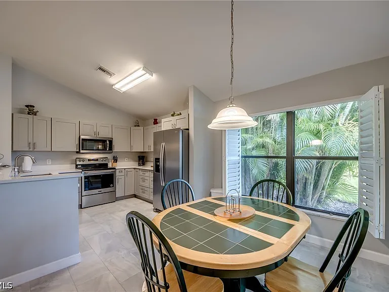 15472 Admiralty Cir #2 — Photo 26