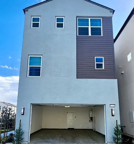 4422 S Bryan Paseo — Photo 2