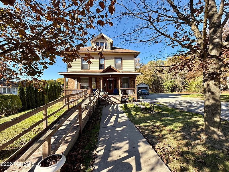 2nd image of 8 River Street
