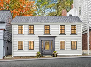 38 Union St, Manchester, MA 01944