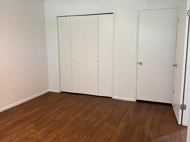 3625 N 38th St #72 — Photo 12
