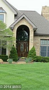 5th image of 7548 Foxview Dr