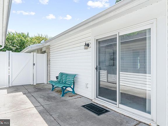 2nd image of 15400 Short Ridge Ct #42-A