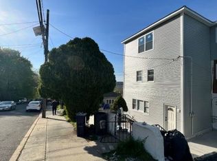 301 Dixon Ave, Paterson, NJ 07501