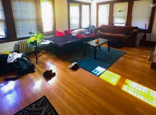 194 Calumet St #F2, Boston, MA 02120