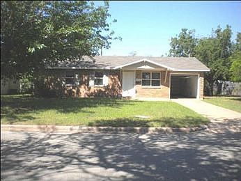 2nd image of 4718 Bonny Dr