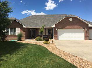 207 Grand View Cir, Mead, CO 80542