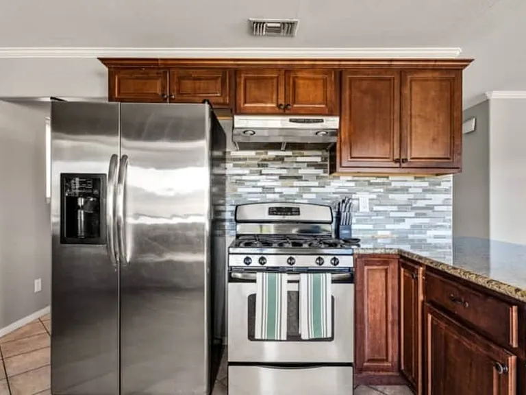 Lado De Loma Dr — Photo 13