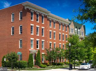 2306 Potomac Ave #302, Alexandria, VA 22301