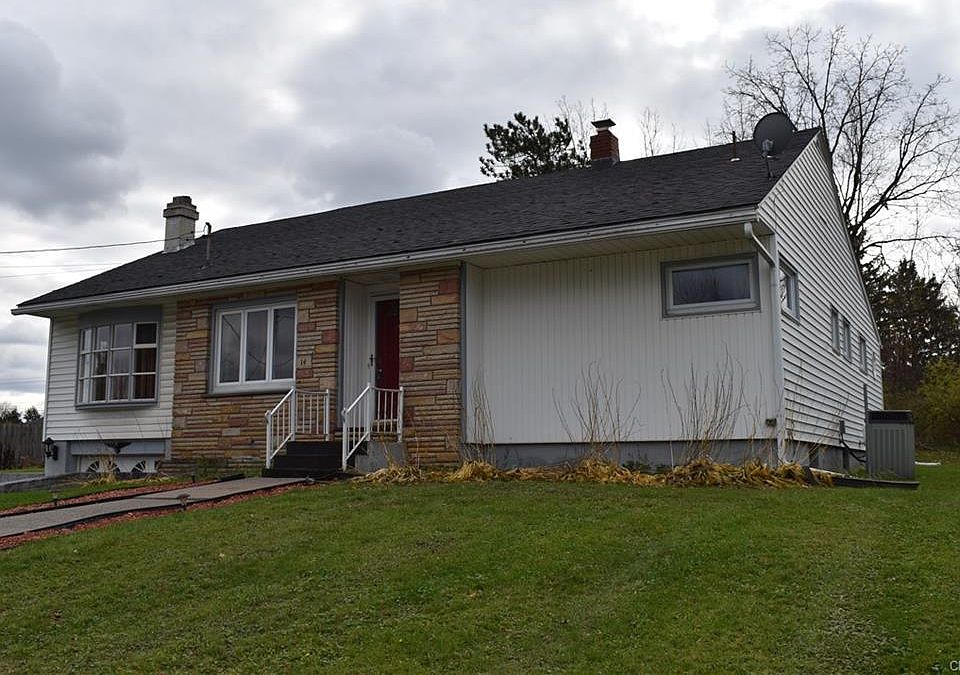 1st image of 14 Douglas Ave