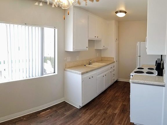 4th image of 4525 Hamilton St APT 2