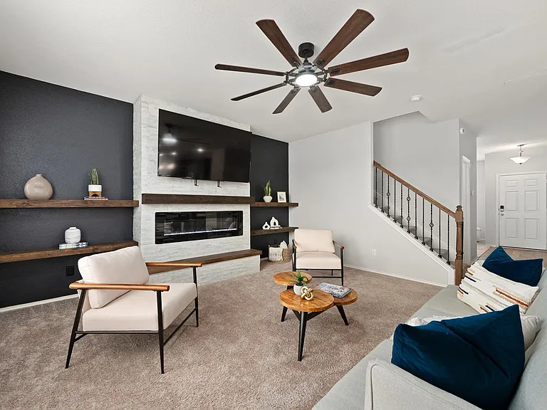 129 Purple Heart Dr — Photo 4