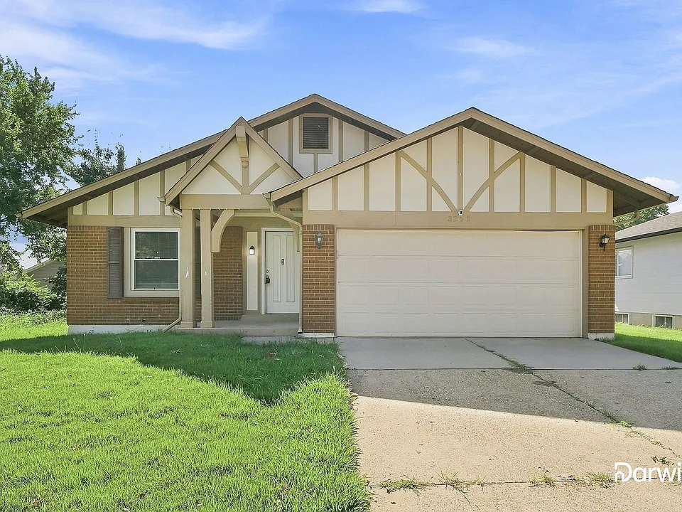 3262 Yvette Ct