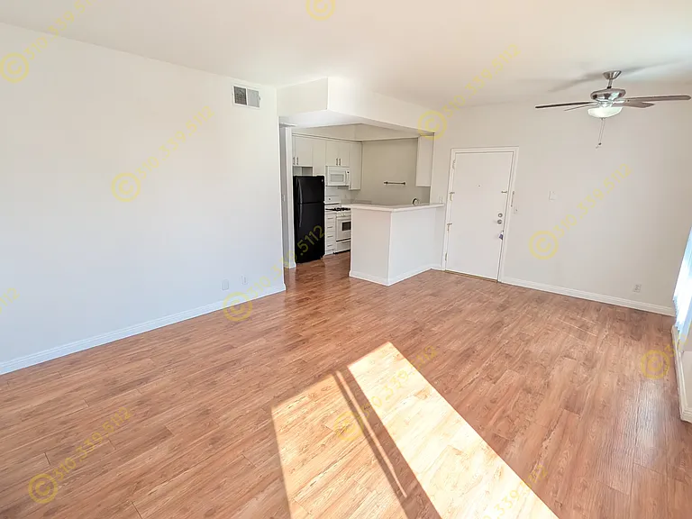 6717 W 86th Pl #2 — Photo 10
