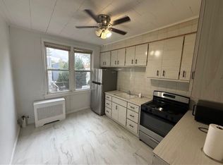 186 Boyd Ave FLOOR 2, Jersey City, NJ 07304
