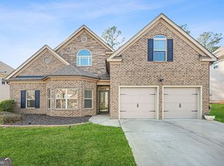 3777 Shady Maple Dr, Lithonia, GA 30038