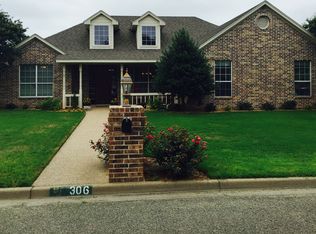 306 Travelers Trl, Lorena, TX 76655