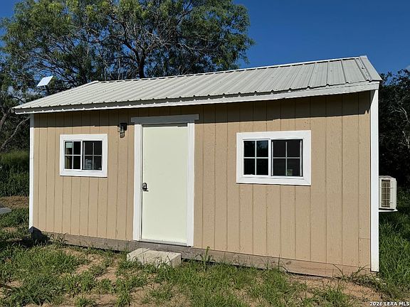 2nd image of 5349 Leal Road