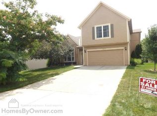 18225 W 157th Pl, Olathe, KS 66062