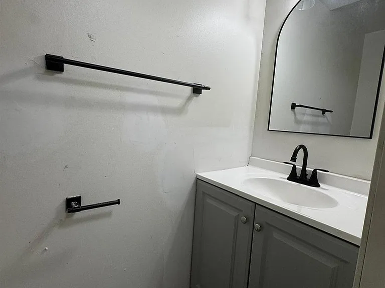117 16th Ave #117 — Photo 7