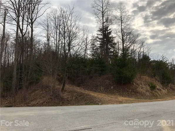 120 Mountain Elder Ln #80, Hendersonville, NC 28739