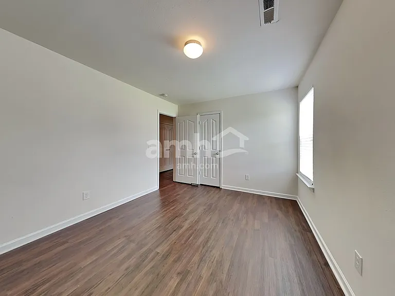 4875 Old Towne Village Cir — Photo 14