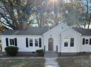 408 Bruton St, Troy, NC 27371