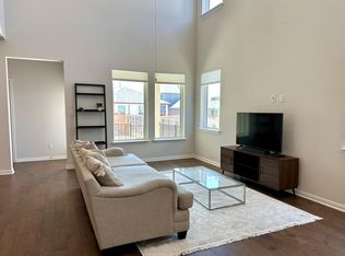 517 Schooner Trl, Leander, TX 78641