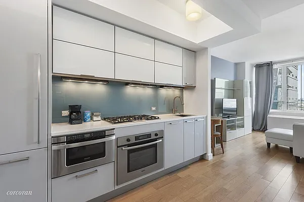 Rented by Corcoran | media 14