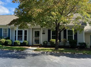 2623 Cottage Cir, Raleigh, NC 27613