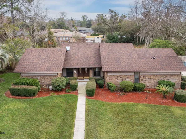 355 PERTHSHIRE Drive, Orange Park, FL 32073