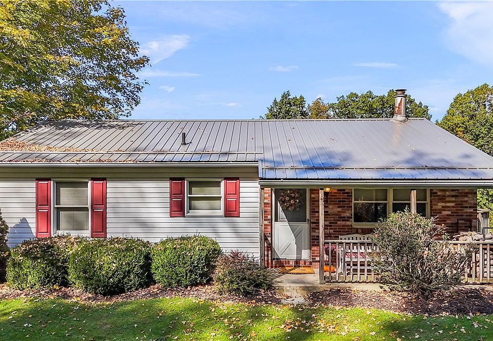 1st image of 335 Welsh Rd