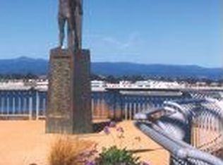 1114 W Cliff Dr, Santa Cruz, CA 95060