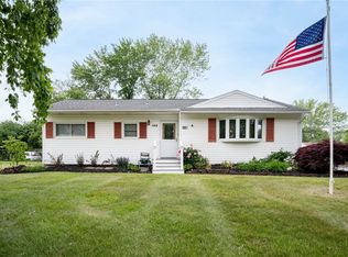 140 Crimson Bramble Rd, Rochester, NY 14623